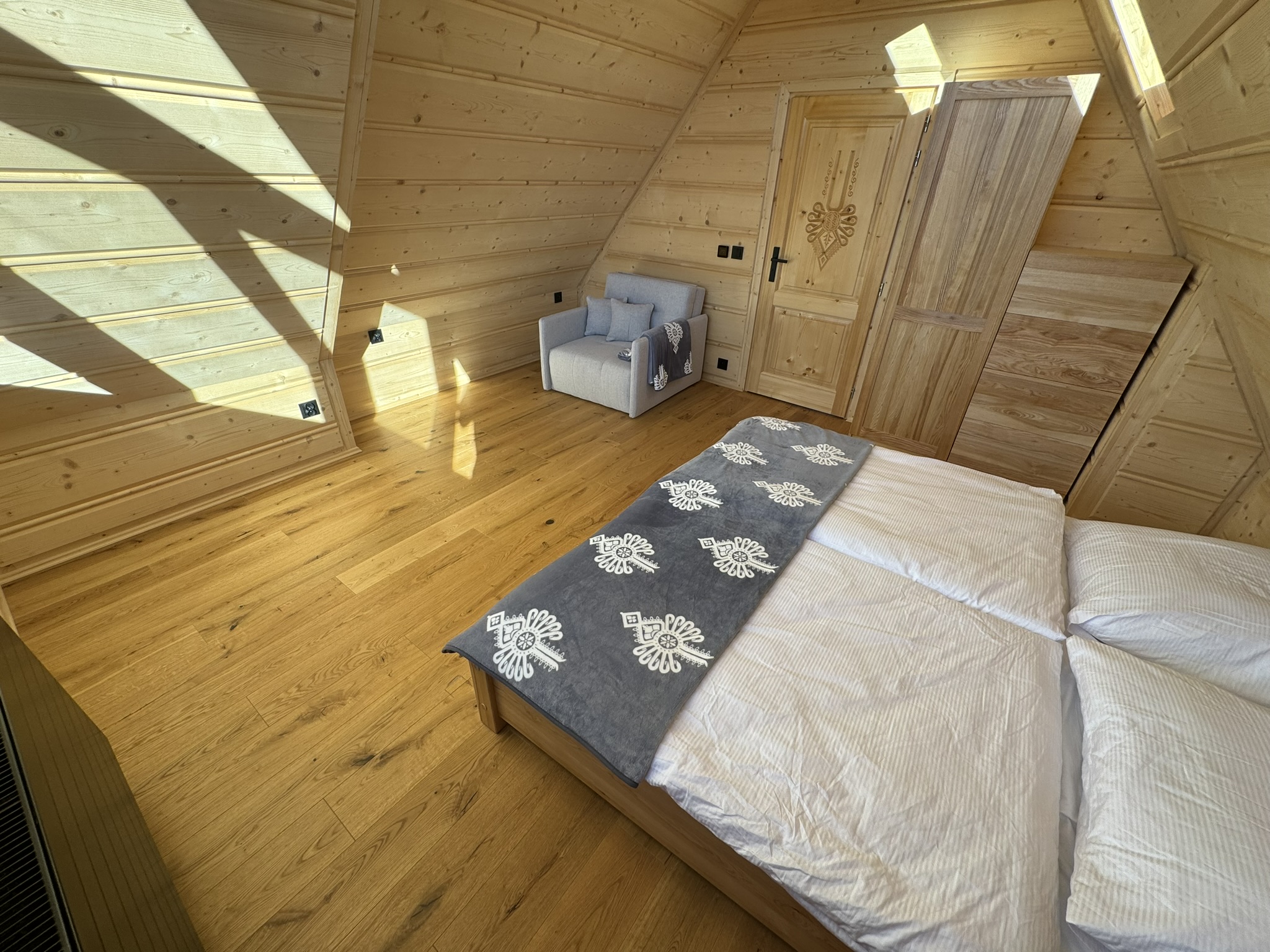 Poddasze – nocleg + WC